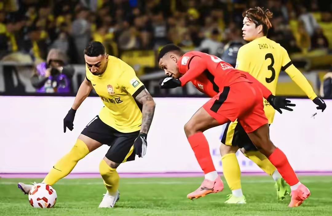 星空体育官网下载-荷甲冲刺阶段再迎强敌，马赛再遭质疑，主帅态度——信心回归，身体对抗强度拉满的简单介绍-星空体育官网下载