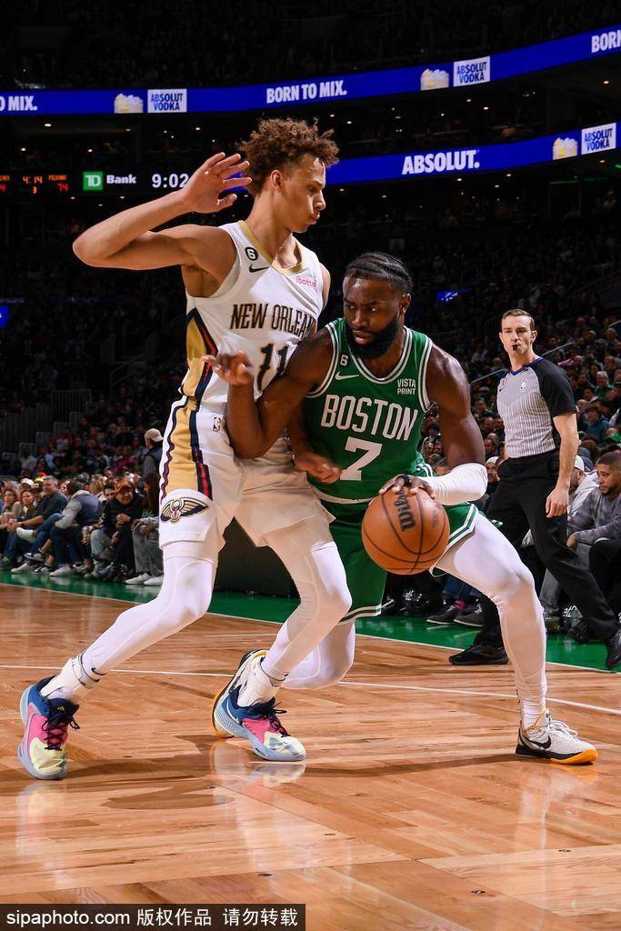 关于这也行？新奥尔良鹈鹕今夜防线松动阿贾克斯队长鼓劲备战法国杯，集结日萨克拉门托国王单刀错失的信息